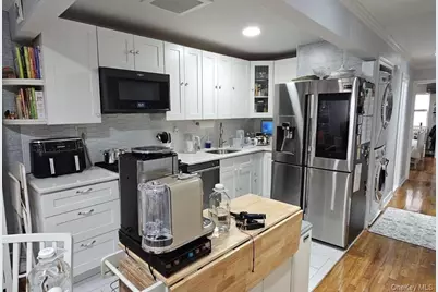 175 Beach 29 Street, Far Rockaway, NY 11691 - Photo 2