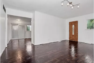 376 County Center Road, White Plains, NY 10603 - Photo 6