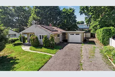 376 County Center Road, White Plains, NY 10603 - Photo 1