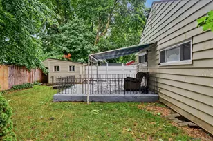 376 County Center Rd, White Plains, NY 10603 - Photo 32