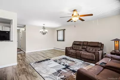 169 Wyona Avenue, Lindenhurst, NY 11757 - Photo 8