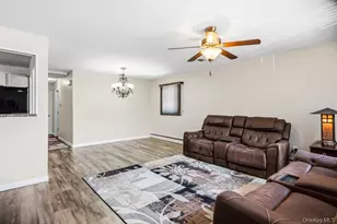 169 Wyona Ave, Lindenhurst, NY 11757 - Photo 8