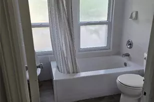 717 Henry St, Uniondale, NY 11553 - Photo 6