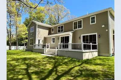 654 Caledonia Road, Dix Hills, NY 11746 - Photo 30