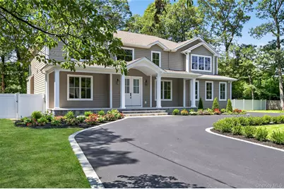 654 Caledonia Road, Dix Hills, NY 11746 - Photo 2