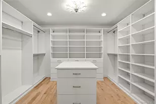 654 Caledonia Rd, Dix Hills, NY 11746 - Photo 20
