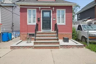 2915 Sommer Pl, Bronx, NY 10465 - Photo 2