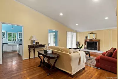 54 Holbrook Road, Briarcliff Manor, NY 10510 - Photo 10