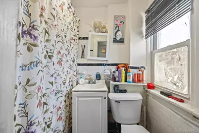 32 S 8th Avenue, Mount Vernon, NY 10550 - Photo 26