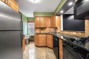 13-15 Estates Ln, Bayside, NY 11360 - Photo 10