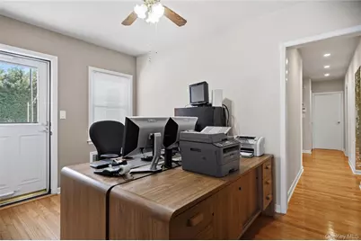 1005 3rd Street, West Babylon, NY 11704 - Photo 34