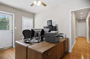 1005 3rd St, West Babylon, NY 11704 - Photo 34