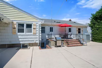 1005 3rd Street, West Babylon, NY 11704 - Photo 46