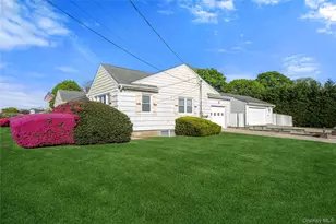 1005 3rd St, West Babylon, NY 11704 - Photo 10