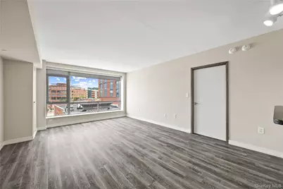 66 Main Street #813, Yonkers, NY 10701 - Photo 4