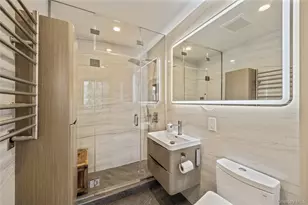 5-49 Borden Ave, Long Island City, NY 11101 - Photo 12