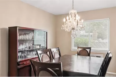 10 Wisteria Way, Commack, NY 11725 - Photo 6