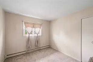 10 Wisteria Way, Commack, NY 11725 - Photo 12