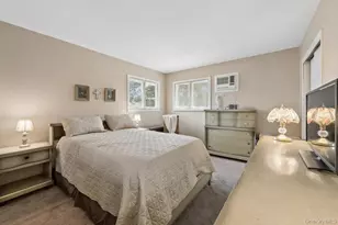 10 Wisteria Way, Commack, NY 11725 - Photo 10