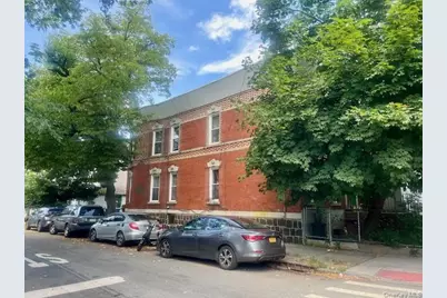 8692 102nd Street, Richmond Hill, NY 11418 - Photo 4