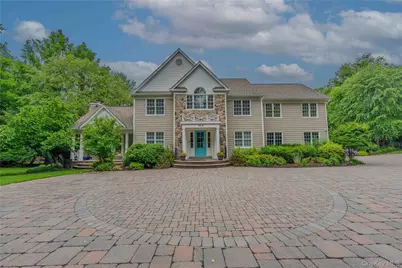 6 Maureen Drive, Mount Sinai, NY 11766 - Photo 2