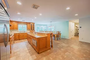 6 Maureen Dr, Mount Sinai, NY 11766 - Photo 10