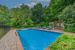 6 Maureen Dr, Mount Sinai, NY 11766 - Photo 38