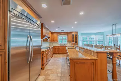 6 Maureen Drive, Mount Sinai, NY 11766 - Photo 12