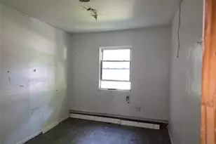 11-05 Beach Channel Dr, Far Rockaway, NY 11691 - Photo 4