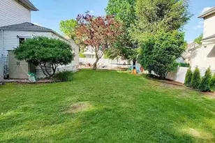 59 Oak St, Floral Park, NY 11001 - Photo 6