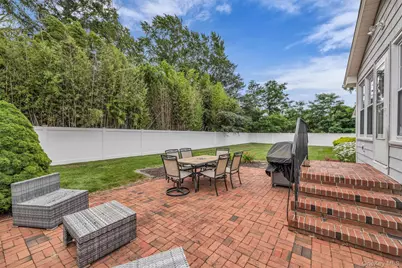 383 Munsell Road, Patchogue, NY 11772 - Photo 40