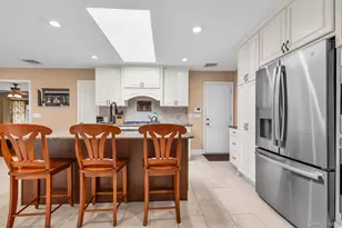 383 Munsell Rd, Patchogue, NY 11772 - Photo 22