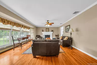 383 Munsell Road, Patchogue, NY 11772 - Photo 32