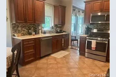 1 Wyldwood Drive, Tarrytown, NY 10591 - Photo 2