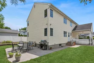 62 Crosby Ave, Albertson, NY 11507 - Photo 34