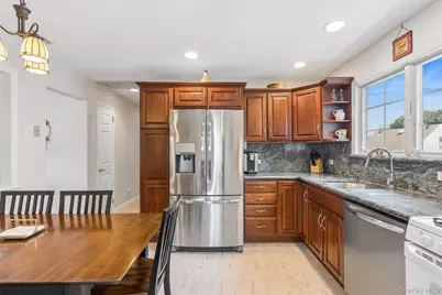62 Crosby Avenue, Albertson, NY 11507 - Photo 14