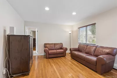 62 Crosby Avenue, Albertson, NY 11507 - Photo 18