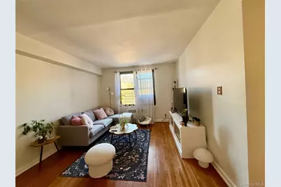 11225 34th Avenue #5B, Corona, NY 11368 - Photo 10
