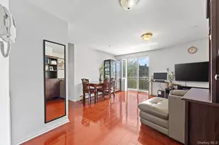137-08 31st Rd, Flushing, NY 11354 - Photo 6