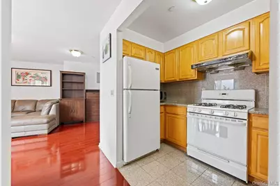 13708 31st Road #6D, Flushing, NY 11354 - Photo 10