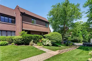 46 Acorn Pond Dr, Roslyn, NY 11576 - Photo 30