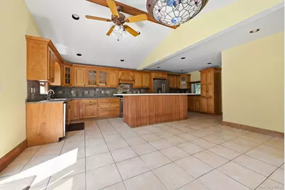 249 Sunset Avenue, Westhampton Beach, NY 11978 - Photo 8
