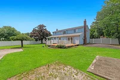 5 Fowler Lane, Mount Sinai, NY 11766 - Photo 18