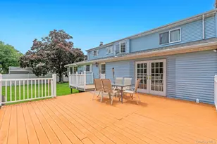 5 Fowler Ln, Mount Sinai, NY 11766 - Photo 20
