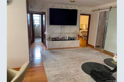 61-35 98th St #10D, Rego Park, NY 11374 - Photo 4