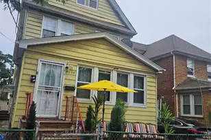 145-08 Arlington Terrace, Jamaica, NY 11435 - Photo 2