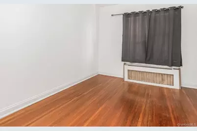22-24 S Eckar, Irvington, NY 10533 - Photo 4