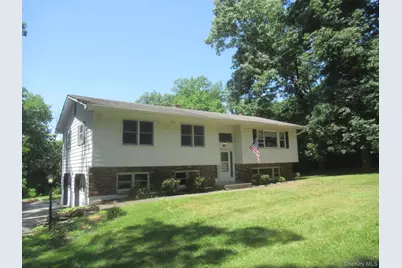 17 Jack and Jill Road, Poughquag, NY 12570 - Photo 2
