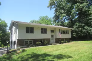 17 Jack and Jill Rd, Poughquag, NY 12570 - Photo 2