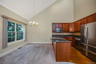 149 Maya Cir, Central Islip, NY 11722 - Photo 10